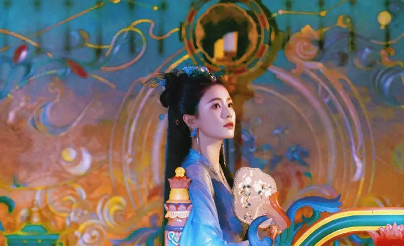 斯嘉丽·约翰逊主演新片《纸老虎》片场照曝光 聚焦追逐美国梦的故事