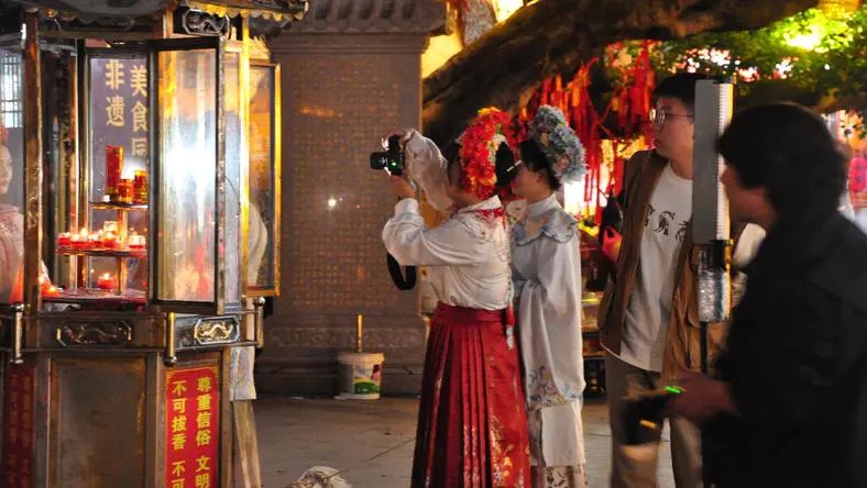 只会“窝里横”,一汽奥迪销量创新低,嘲讽上汽保正统?